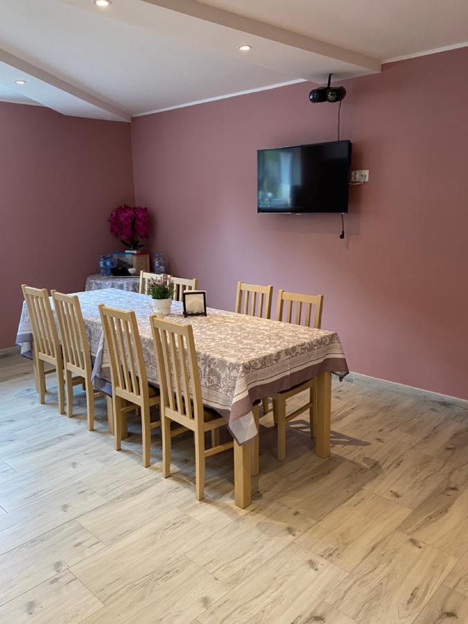 Apartamenty Na Zaciszu คอนเตเรบาสเก ภายนอก รูปภาพ